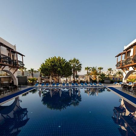 Costa Bitezhan Hotel Exterior foto