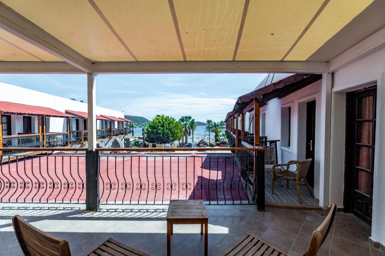 Costa Bitezhan Hotel Exterior foto